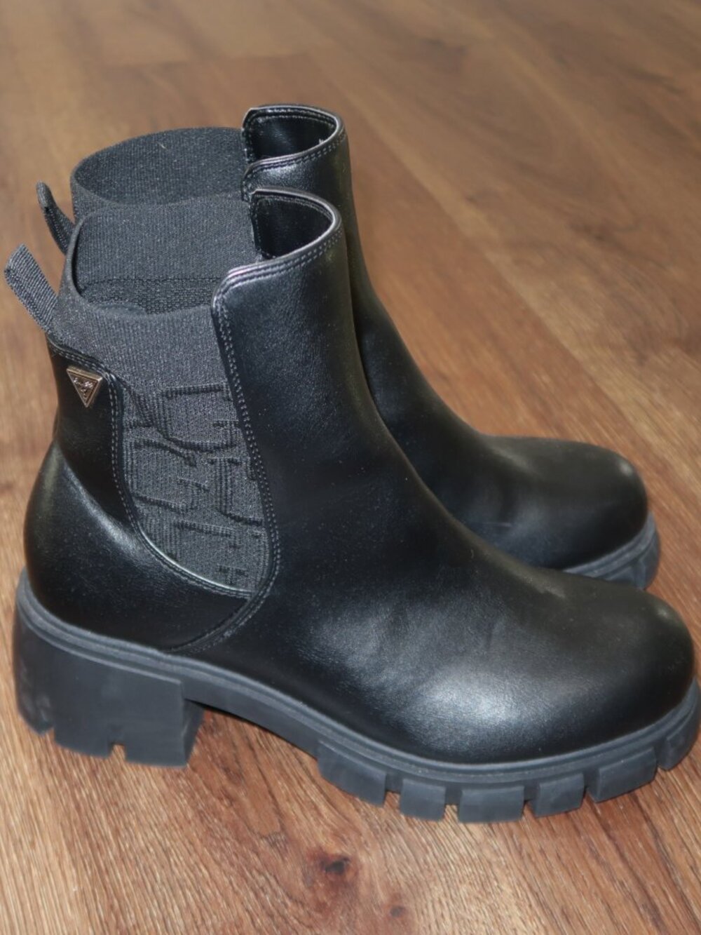Womens Guess Keva Black Chunky Heel Ankle Platform Pull On Stretch Boots size 8M